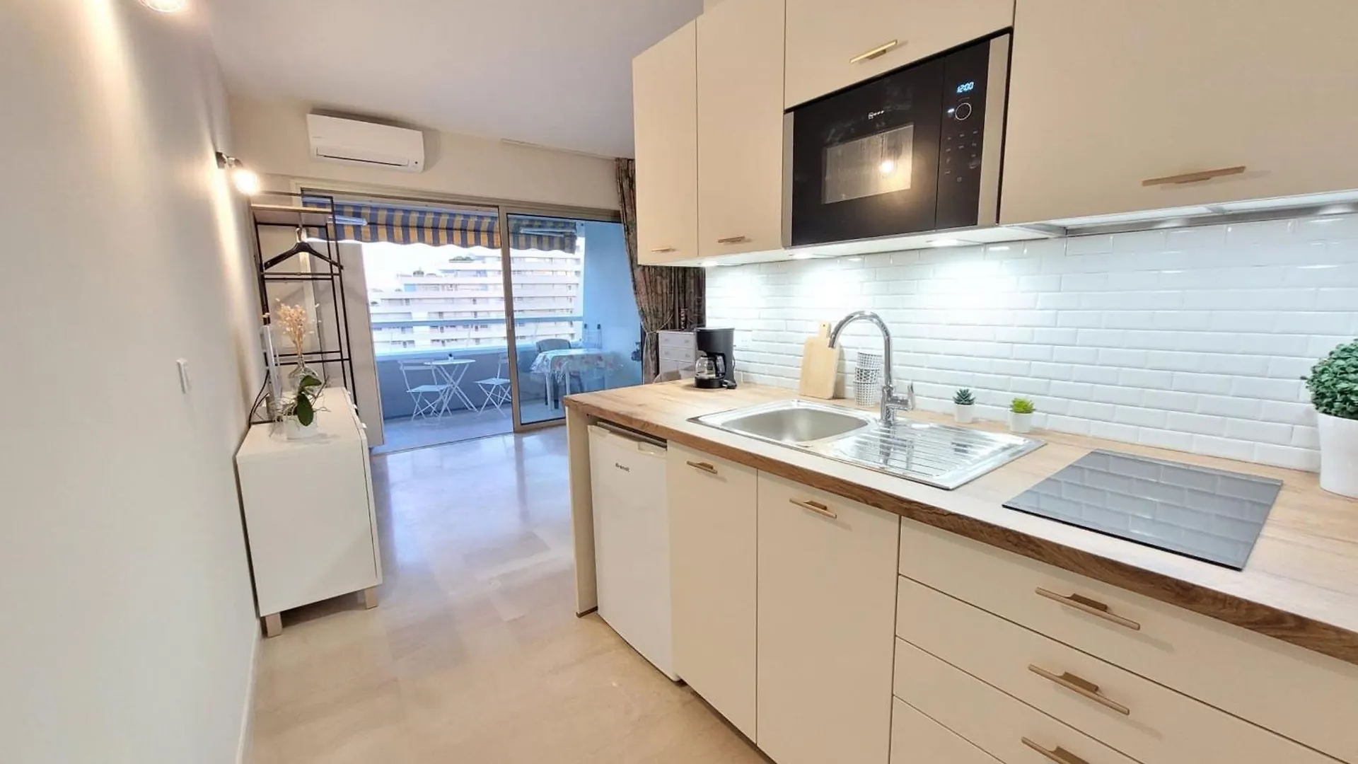 Lovely Studio In Marina Baie Des Anges Villeneuve-Loubet Apartment